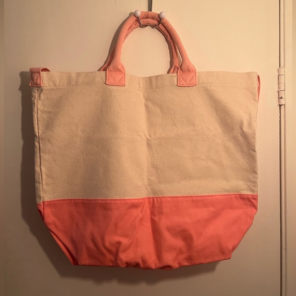 Victoria’s Secret large canvas tote 🩷 - Picture 5 of 5